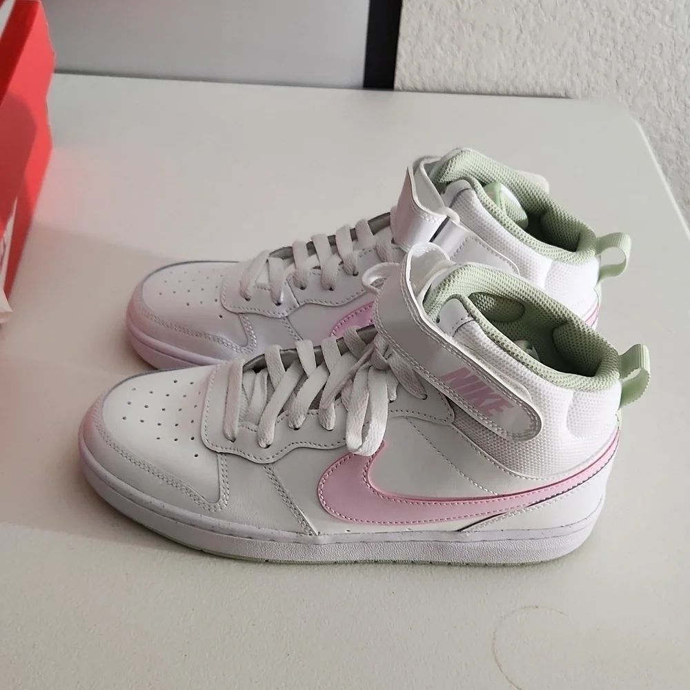 Nike Court Mid Size 7Y or 8.5 women pink white New